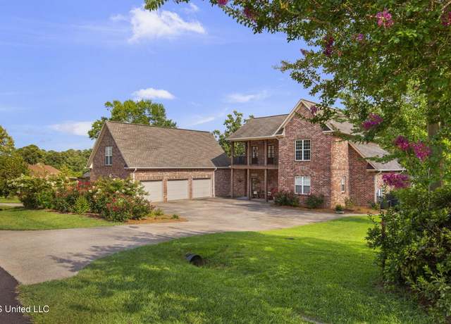 Property at 124 Poplar Ridge Dr, Brandon, MS 39047, 4 beds, 3 baths