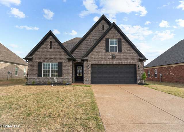 Property at 2207 Kent Dr, Southaven, MS 38672, 4 beds, 3 baths