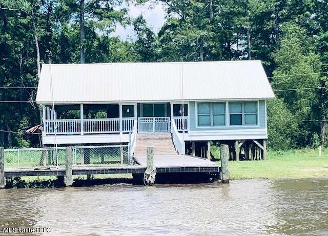 Property at 0 Pascagoula River Front, Escatawpa, MS 39552, 2 beds, 1 bath