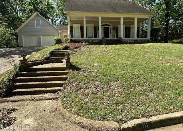 Property at 111 Newport Cir #0, Clinton, MS 39056, 4 beds, 2.5 baths
