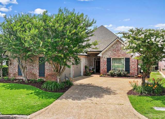 Property at 111 Southampton Cir, Madison, MS 39110, 4 beds, 3.5 baths