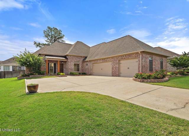 Property at 142 Camden Lake Dr, Madison, MS 39110, 4 beds, 3 baths