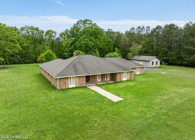 Property at 41 Todd Rd, Sumrall, MS 39482, 4 beds, 1.5 baths