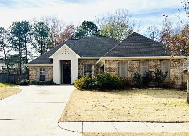 Property at 123 Hampton Pl, Madison, MS 39110, 3 beds, 2 baths