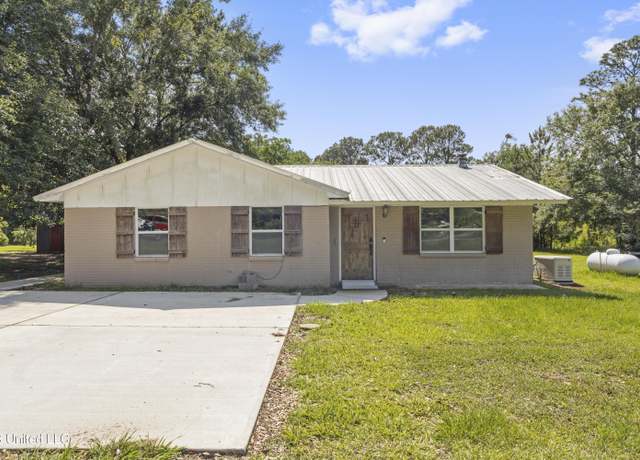 Property at 3721 Charlie Hudson Rd, Moss Point, MS 39562, 3 beds, 1 bath