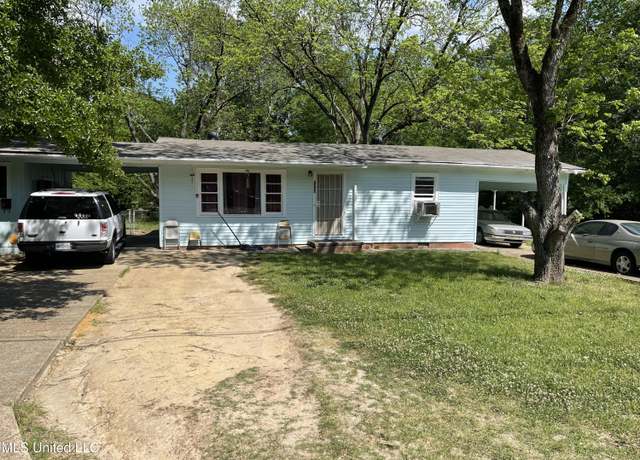 Property at 1740 Dixie Dr, Jackson, MS 39209, 4 beds, 2 baths