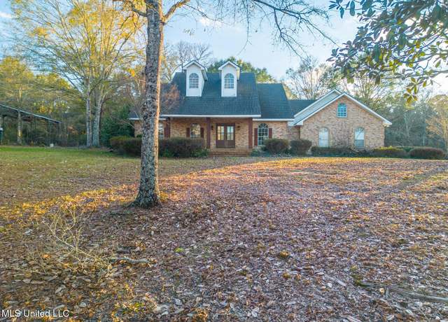 Property at 3542 Highway 26, Wiggins, MS 39577, 4 beds, 3 baths