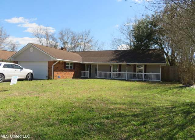 Property at 105 Big Sky Dr, Gulfport, MS 39503, 3 beds, 2 baths