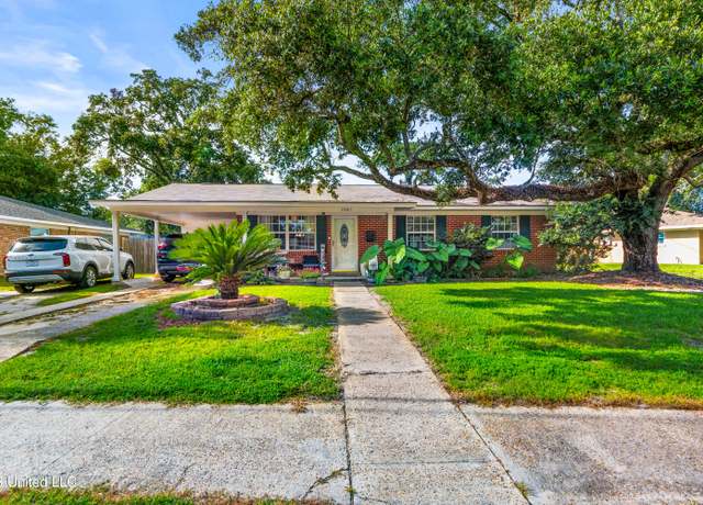 Property at 2207 Gregory Blvd, Gulfport, MS 39507, 3 beds, 2 baths