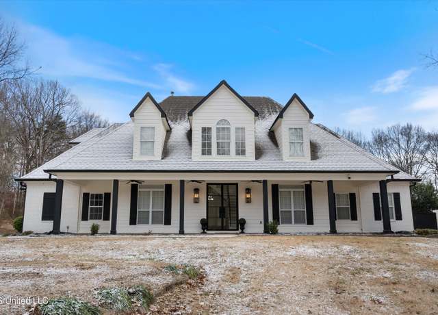 Property at 4290 Spring Valley Dr, Olive Branch, MS 38654, 5 beds, 5.5 baths