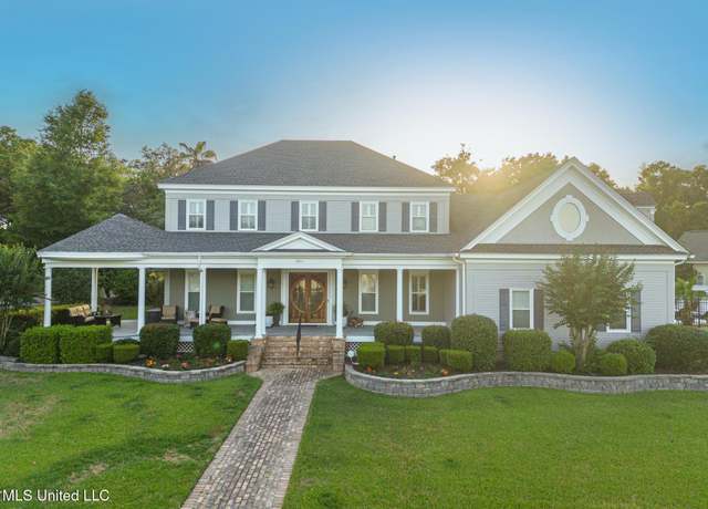Property at 2011 Pointe Clear Dr, Biloxi, MS 39531, 5 beds, 3.5 baths