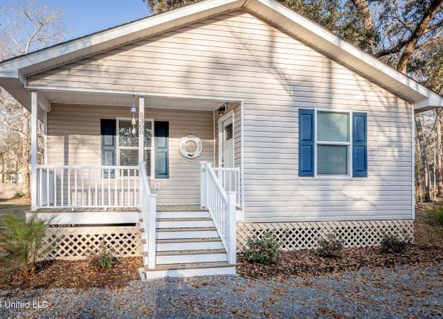 Property at 5308 Center St, Ocean Springs, MS 39564, 3 beds, 2 baths