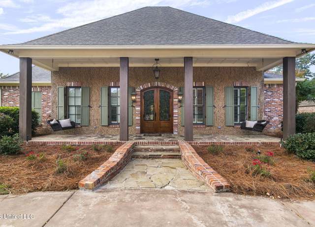 Property at 112 Lineage Ln, Flowood, MS 39232, 4 beds, 3.5 baths