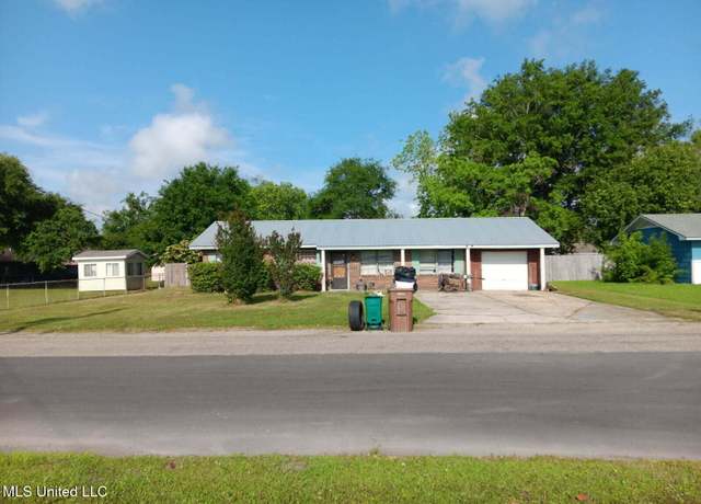Property at 103 Reeves St, Long Beach, MS 39560, 3 beds, 2 baths