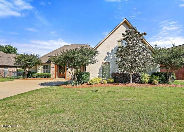 Property at 128 Mullherrin Dr, Madison, MS 39110, 4 beds, 4 baths