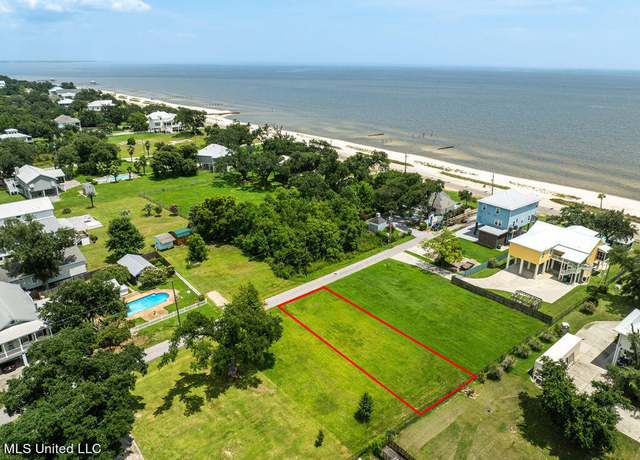 Property at 115 Dane Rd, Waveland, MS 39576