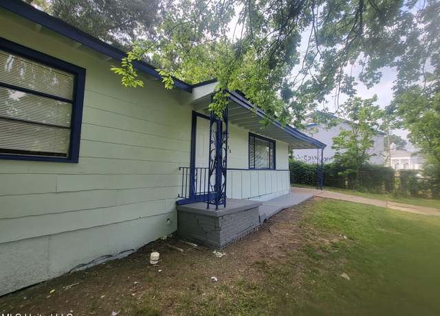 Property at 1715 Dixie Dr, Jackson, MS 39209, 3 beds, 1 bath