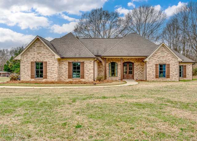 Property at 1081 Livingston Vernon Rd, Flora, MS 39071, 4 beds, 3 baths