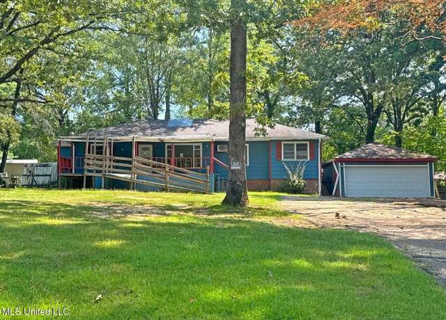 Property at 210 Lea Cir, Jackson, MS 39204, 3 beds, 1.5 baths