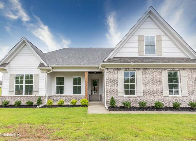 Property at 1419 Caroline Ct, Hernando, MS 38632, 4 beds, 3 baths