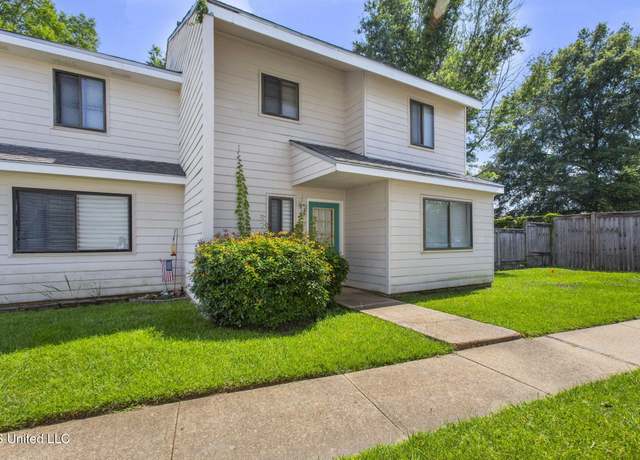 Property at 1017 Windrose Dr, Brandon, MS 39047, 3 beds, 2.5 baths