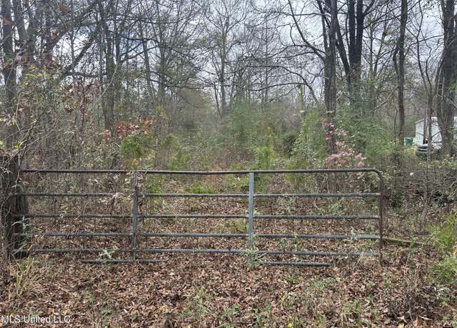 Property at N Chapel Hill Rd, Bolton, MS 39041