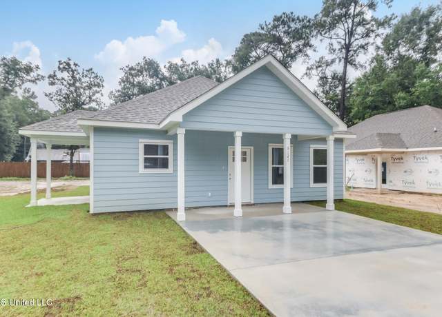 Property at 3121 Seahorse Rd, Gautier, MS 39553, 3 beds, 2 baths