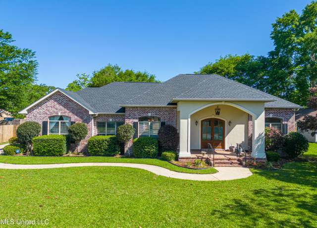 Property at 8009 Double Lake Rd, Picayune, MS 39466, 3 beds, 2.5 baths