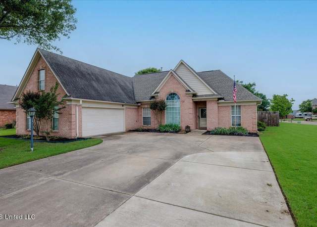 Property at 5727 Carter Dr, Southaven, MS 38672, 4 beds, 2 baths