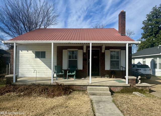 Property at 813 Cuyahoga St, Clarksdale, MS 38614, 2 beds, 1 bath