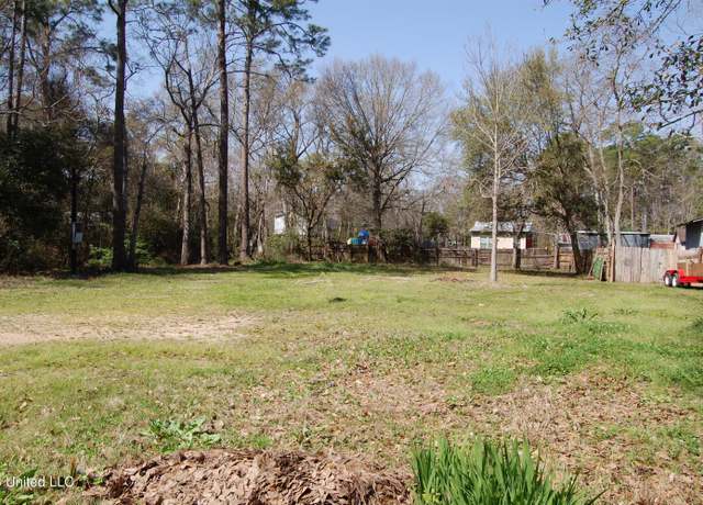 Property at 8420 Elm Ave, Ocean Springs, MS 39564