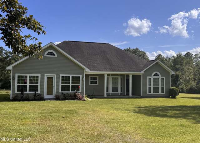 Property at 2855 Firetower Rd, Kiln, MS 39556, 3 beds, 2 baths