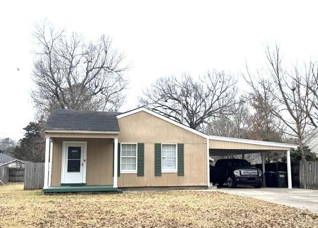 Property at 1306 Eastwood Rd, Natchez, MS 39120, 2 beds, 2 baths