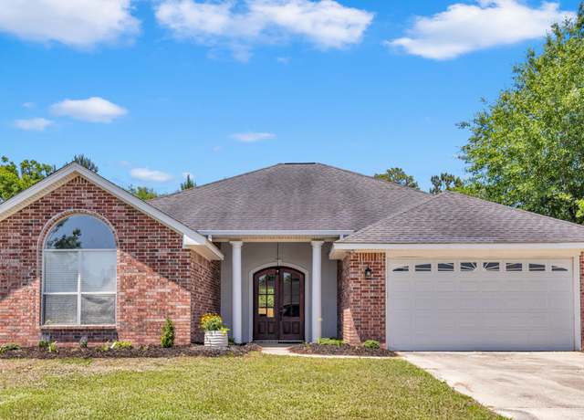 Property at 6809 Westwind Dr, Biloxi, MS 39532, 4 beds, 2 baths