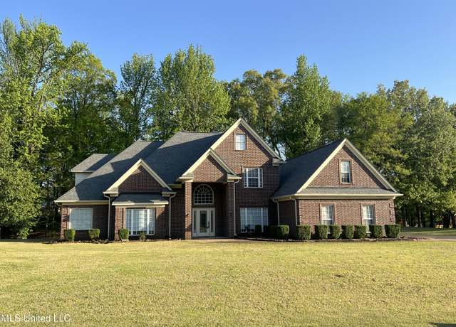 Property at 3423 N Woodland Trace St, Southaven, MS 38672, 5 beds, 3 baths