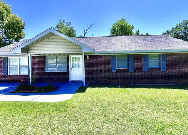 Property at 203 Pamela Dr, Gulfport, MS 39503, 3 beds, 1 bath