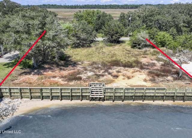 Property at 6817 Belle Fontaine Dr, Ocean Springs, MS 39564