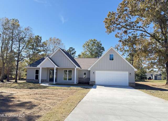 Property at 41 Heavenly Dr, Carriere, MS 39426, 4 beds, 2 baths