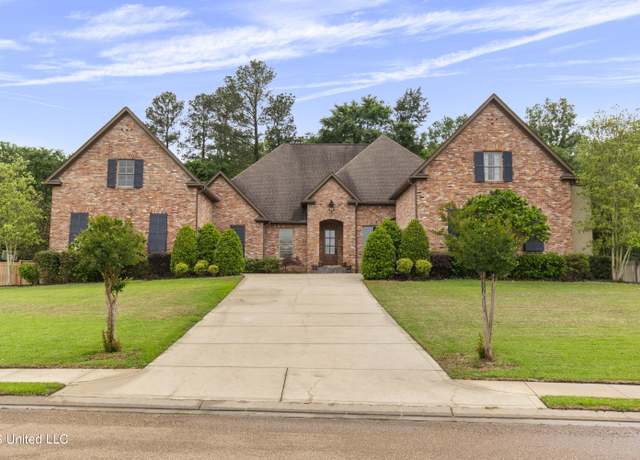 Property at 165 Ironwood Plantation Blvd, Madison, MS 39110, 5 beds, 4 baths