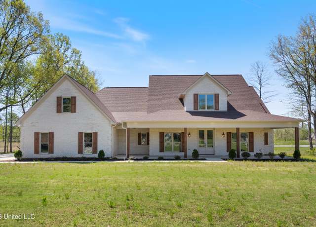 Property at 13721 Pebble Ridge Dr, Byhalia, MS 38611, 5 beds, 4.5 baths