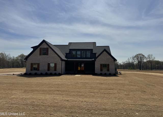 Property at 1593 Tributary Dr, Hernando, MS 38632, 4 beds, 3 baths
