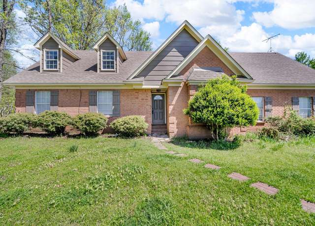 Property at 5086 Elmore Rd, Southaven, MS 38671, 3 beds, 2 baths