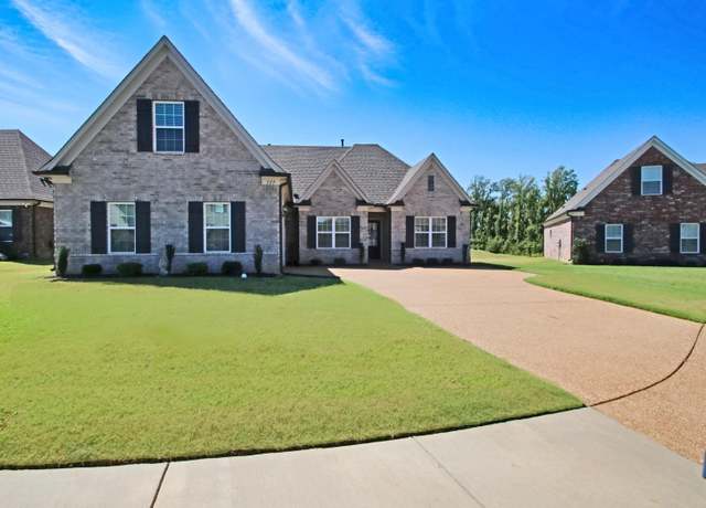 Property at 727 Holiday Cv, Hernando, MS 38632, 3 beds, 2 baths