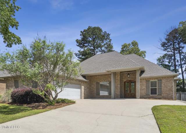 Property at 310 Wellington Way, Brandon, MS 39047, 3 beds, 2 baths