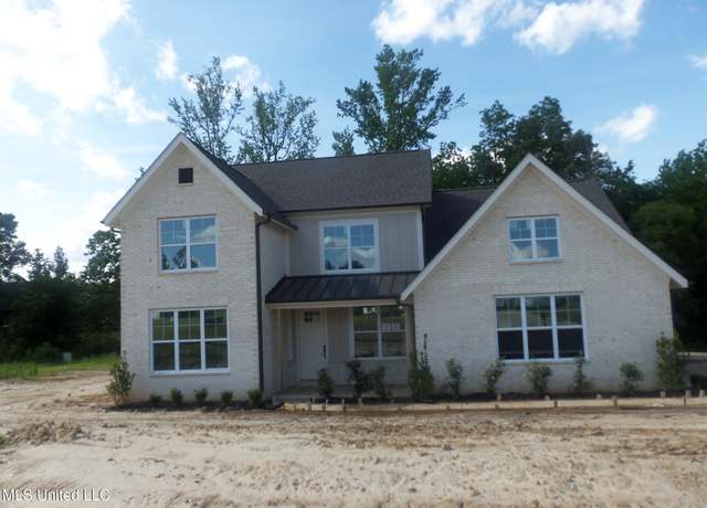 Property at 9884 Cypress Willow Cv, Olive Branch, MS 38654, 4 beds, 3.5 baths