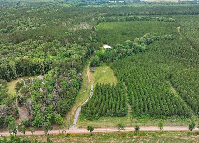 Property at 772 Mount Helm Rd, Brandon, MS 39047