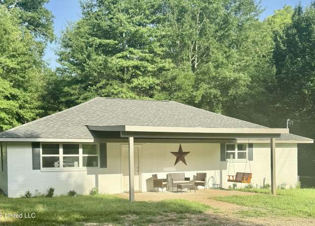 Property at 106 Edd Monk Street St, Mendenhall, MS 39114, 3 beds, 2 baths