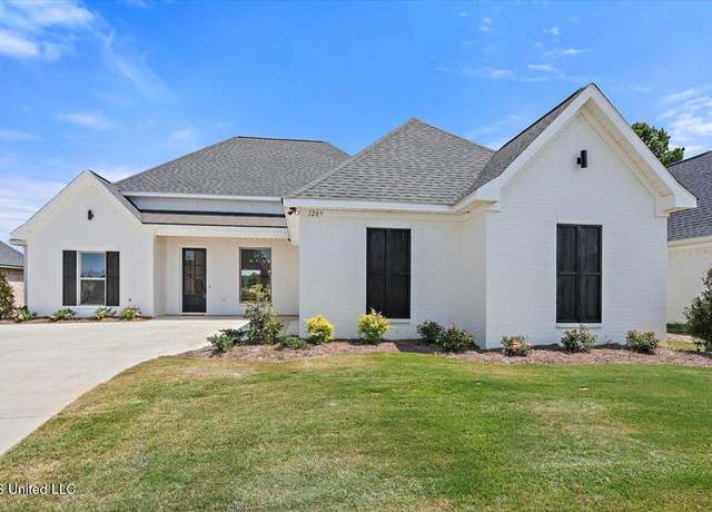 Property at 1209 Old Court Xing, Flowood, MS 39232, 4 beds, 2.5 baths