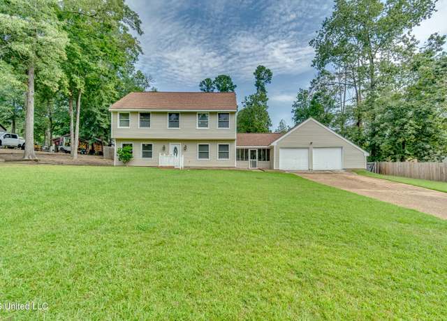 Property at 223 Haddon Cir, Brandon, MS 39047, 4 beds, 2.5 baths