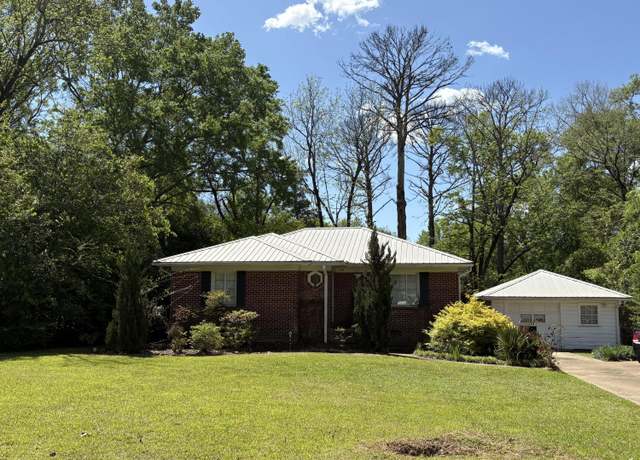 Property at 275 W Leavell Woods Dr, Jackson, MS 39212, 3 beds, 2 baths